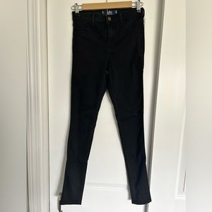 Hollister - High Rise Jean Legging - Size 3L - Black
